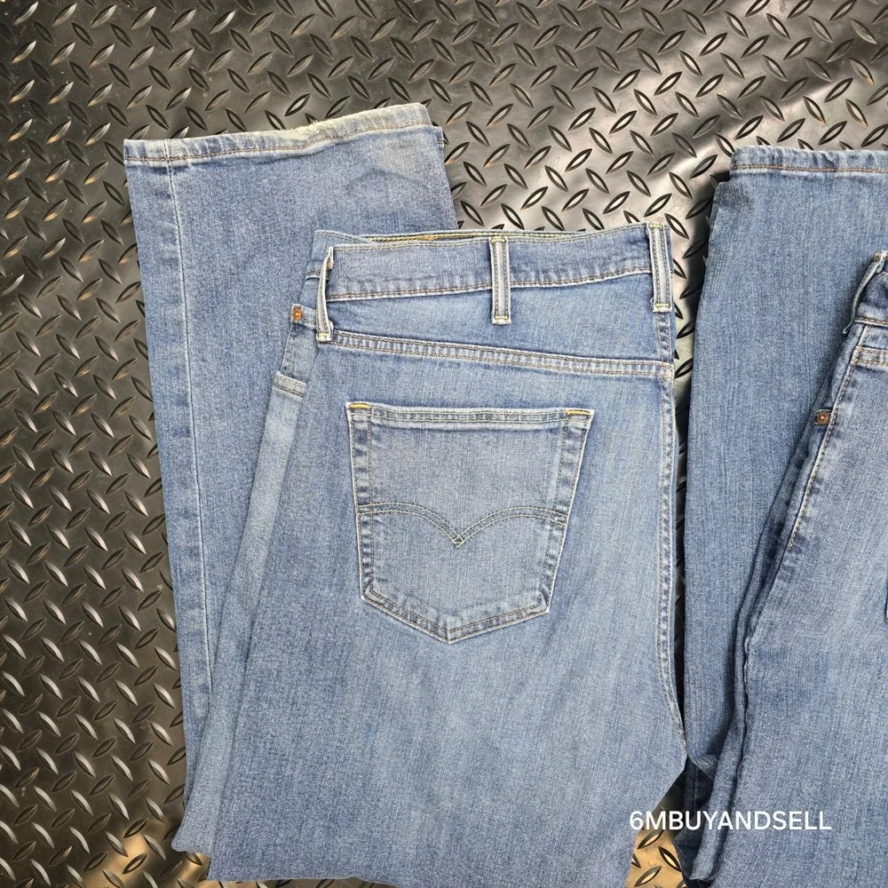 Levi's 559‎ Relaxed Straight Jeans 40x30 Medium Wash Lot of 2